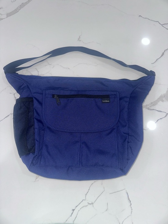 L.L. Bean Handbags - L.L.Bean Town and Field Shoulder Bag Navy Blue Organizer Messenger Travel Bag